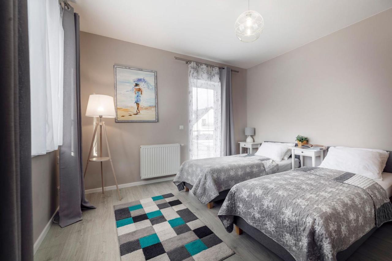 Apartamenty "La Villa" Superior II Z Dwoma Sypialniami, Balkonem, Parkingiem, Blisko Centrum Kudowa Zdroj Ngoại thất bức ảnh
