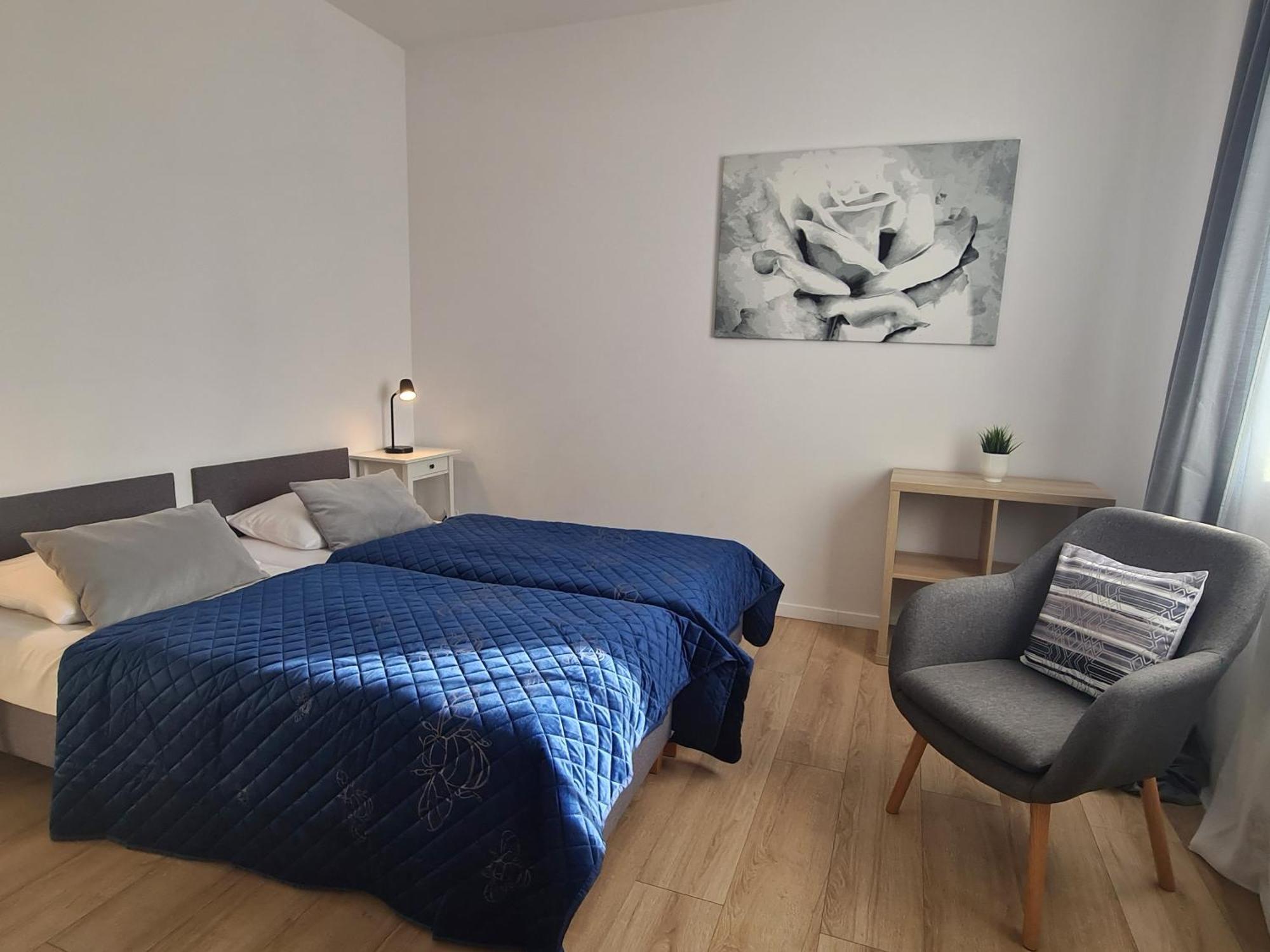 Apartamenty "La Villa" Superior II Z Dwoma Sypialniami, Balkonem, Parkingiem, Blisko Centrum Kudowa Zdroj Ngoại thất bức ảnh